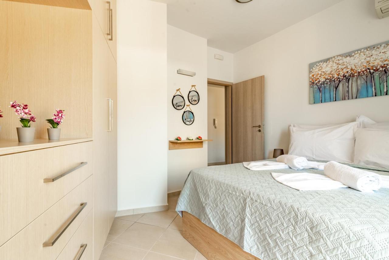 Comfortable Flat In The Heart Of The Old Town イラクリオン エクステリア 写真