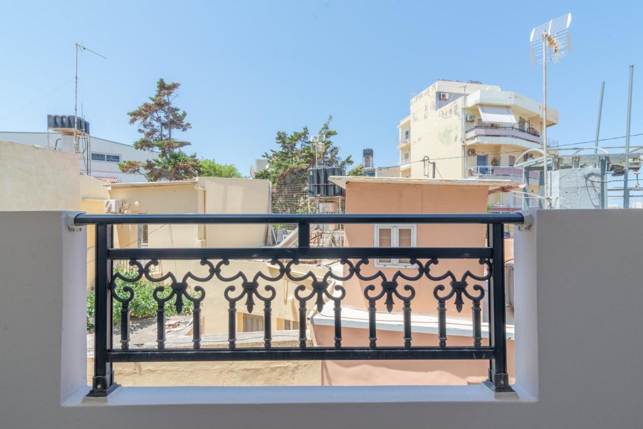 Comfortable Flat In The Heart Of The Old Town イラクリオン エクステリア 写真